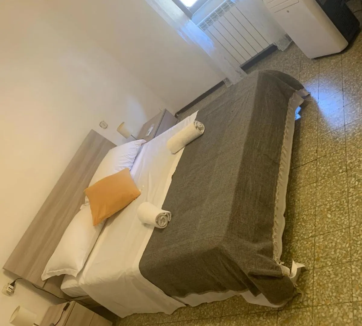 Bed & Breakfast Sky Guest House Italy